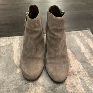 Grey Suede Boots with brown block heel by Aldo
